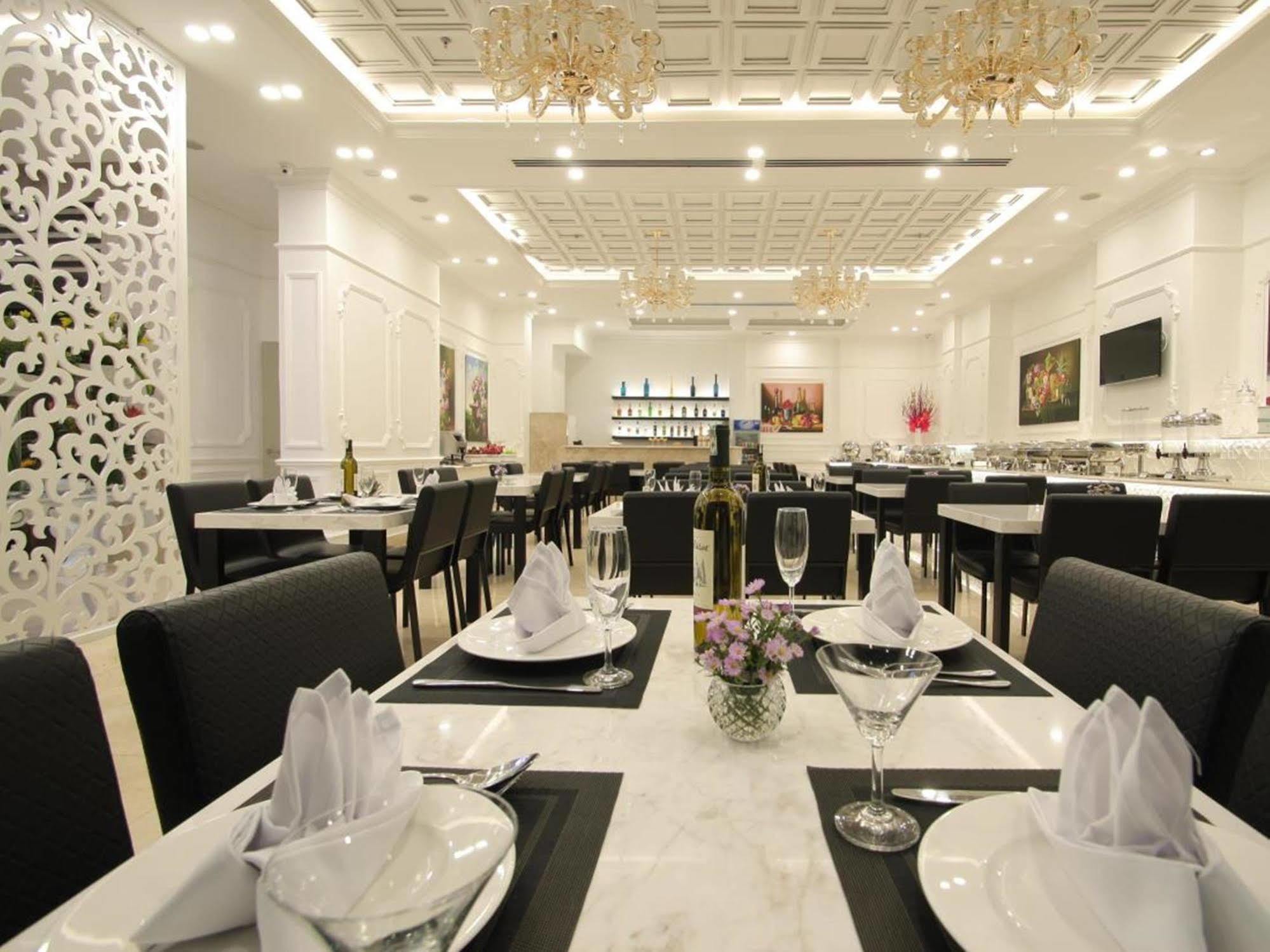 Le Duy Grand Hotel Ho Chi Minh-stad Buitenkant foto