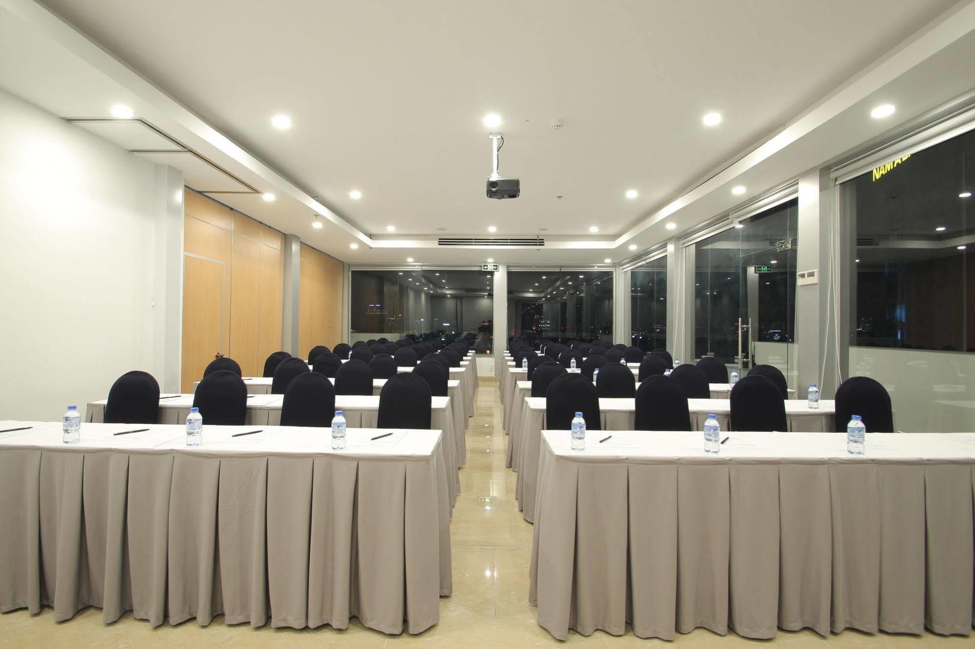 Le Duy Grand Hotel Ho Chi Minh-stad Buitenkant foto