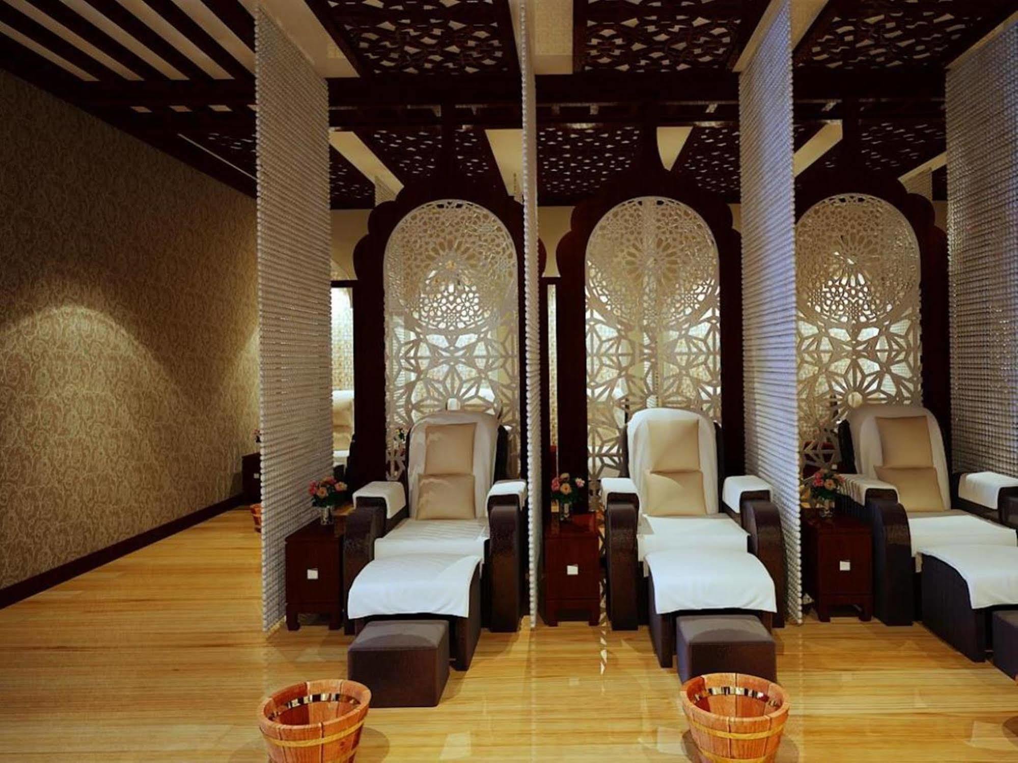 Le Duy Grand Hotel Ho Chi Minh-stad Buitenkant foto